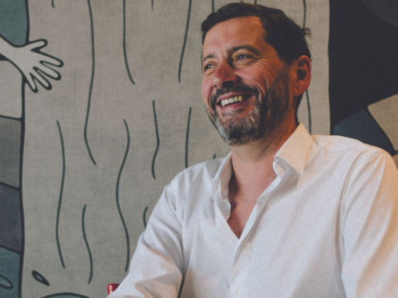 Didier et Lionnel Petitcolas sont aujourd’hui propriétaires de trois hôtels et d’une grande boutique de vins. Tout ce qu’il faut pour proposer aux visiteurs une expérience complète au cœur de la Bourgogne.