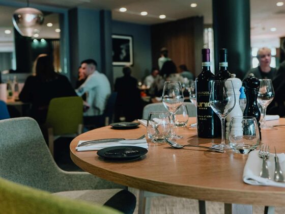 Road Trip dijonnais : Holiday Inn & Gallery 412 (3/8)